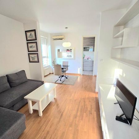 Apartman Dream Belvil Belgrado Exterior foto
